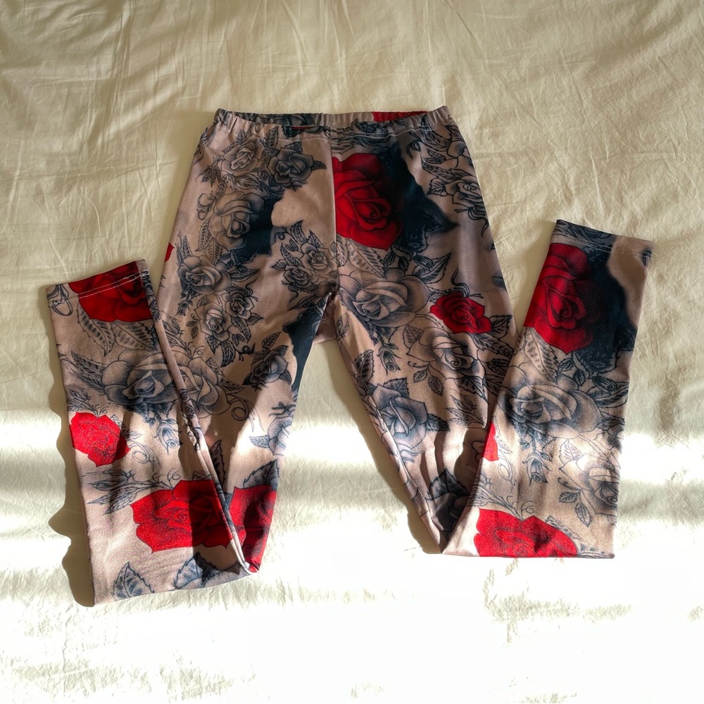 Comme des Garcons Rose Tattoo print leggings SS19